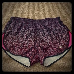 🏃‍♀️NIKE Dri-Fit Running Shorts Size M